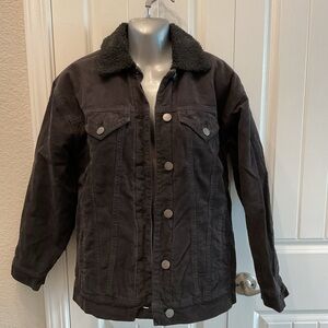 Sisstrevolution black corduroy jacket.